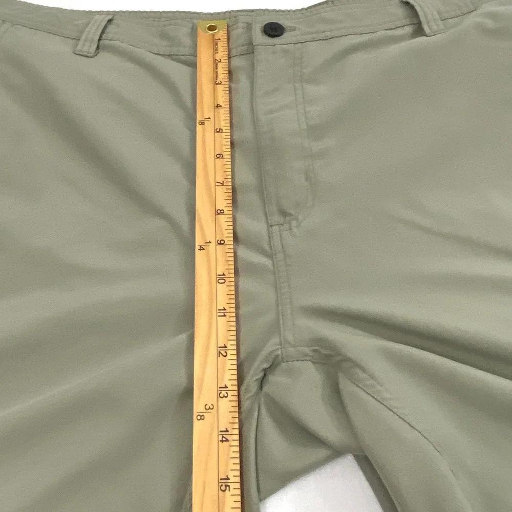 Magellan Cargo Shorts Mens 40 Water Repellent Olive Green Hiking Outdoor Utility